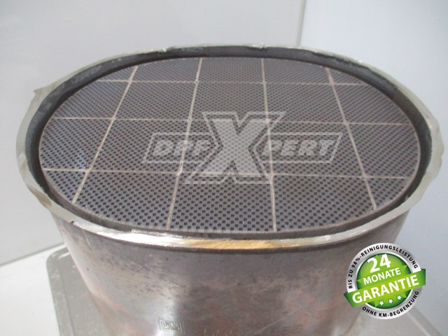 OPEL Zafira - Baujahr 2014 - 218.225 km - nach der Reinigung - 126g entfernte Ruß- und Ascherückstände