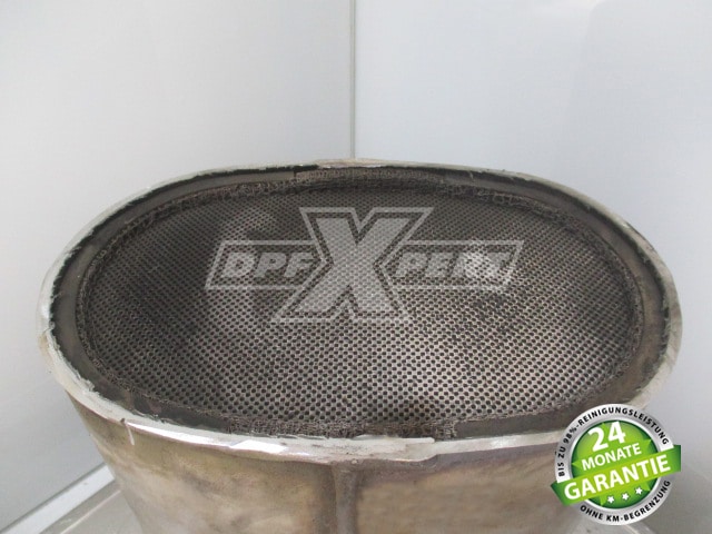 VW T5 Multivan 2.0 TDI - Baujahr 2013 - 179.000 km - 7E0131709J - vor der Reinigung